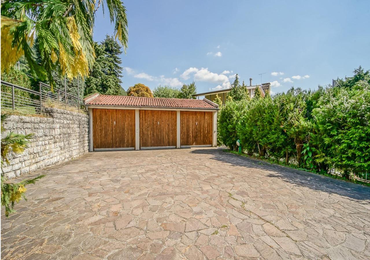 Villa Ornella Mandello del Lario Luaran gambar