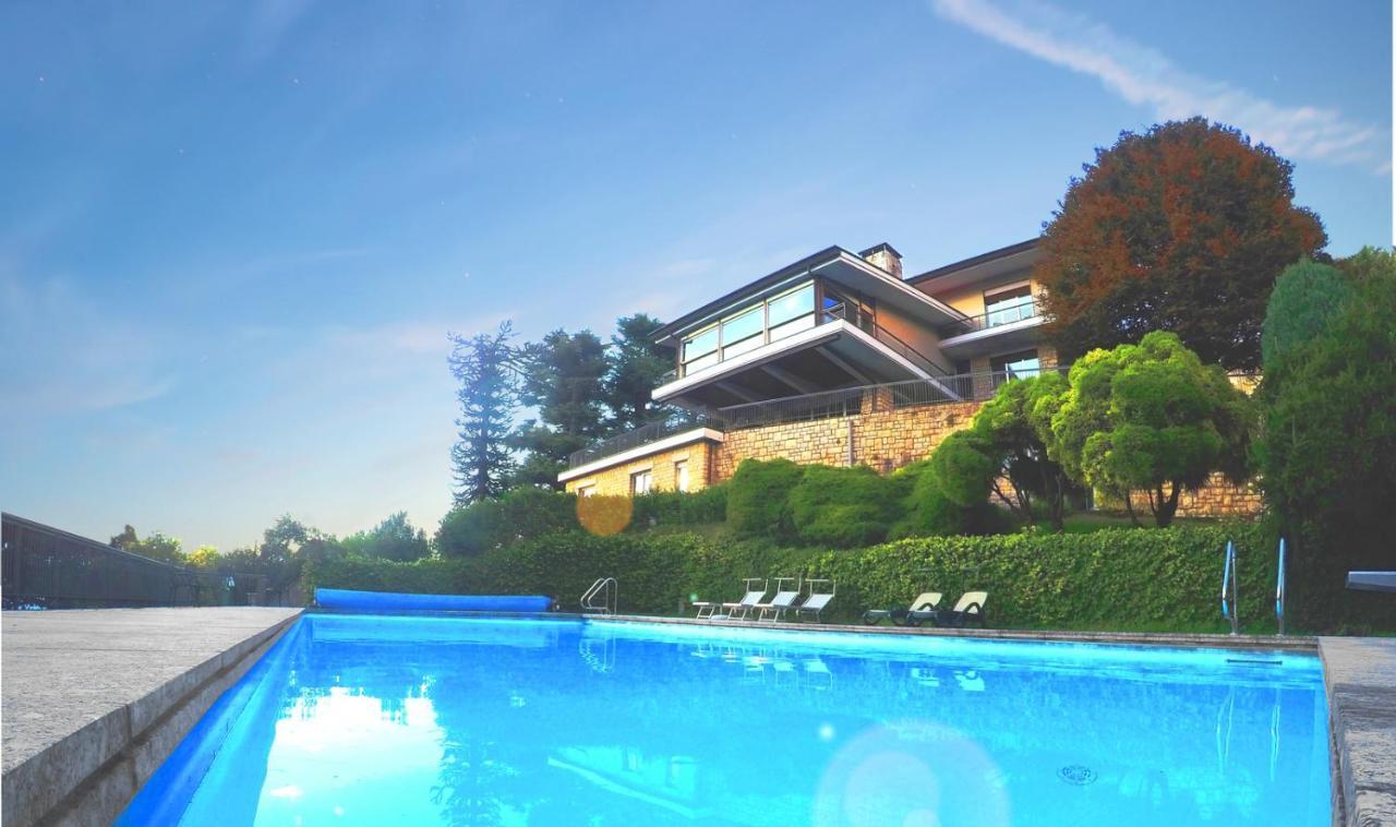 Villa Ornella Mandello del Lario Luaran gambar